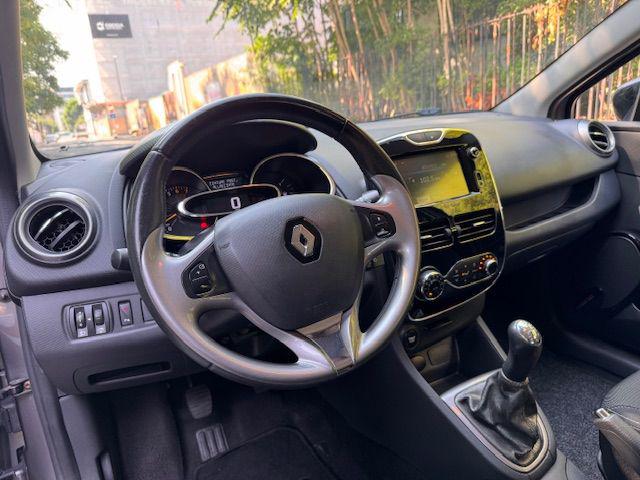 RENAULT Clio usata, con Boardcomputer