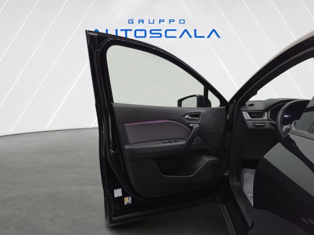 RENAULT Captur usata, con Controllo automatico clima
