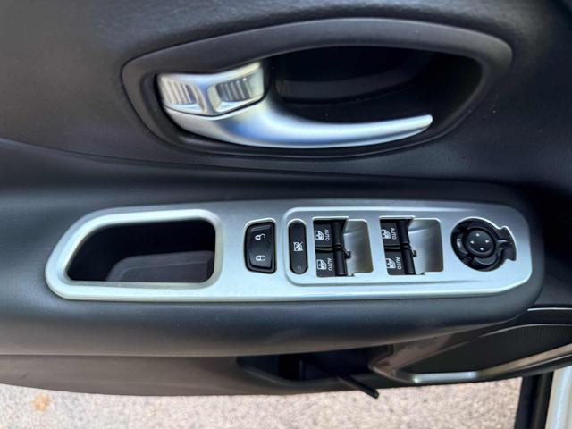 JEEP Renegade usata, con Autoradio
