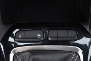 OPEL Corsa usata, con Touch screen