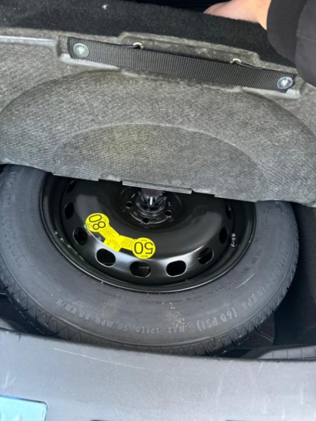 LAND ROVER Range Rover Velar usata, con Vetri oscurati