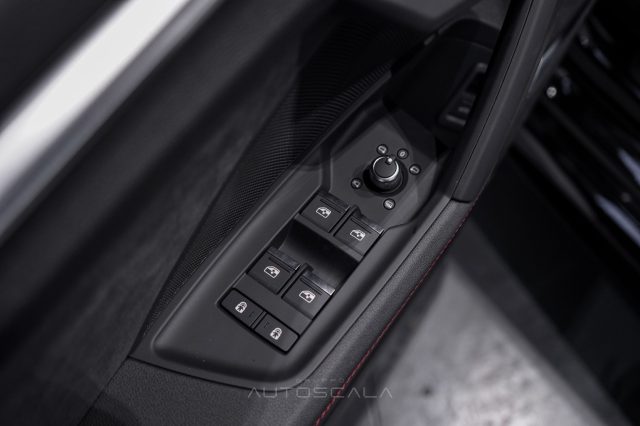 AUDI RS3 usata, con Interni in pelle