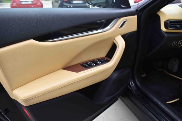 MASERATI Levante usata, con Airbag