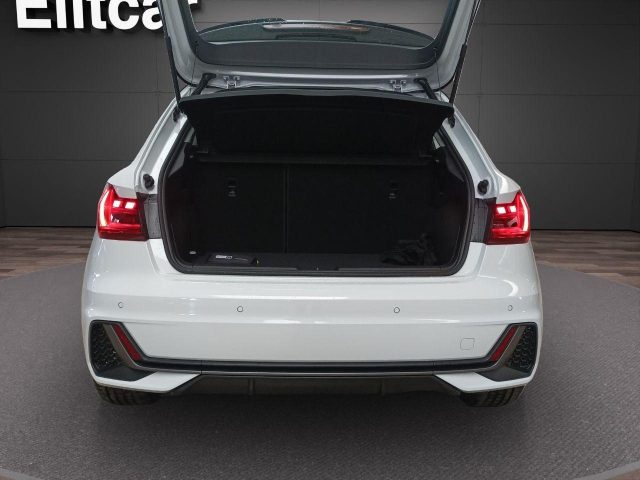 AUDI A1 usata, con Volante in pelle