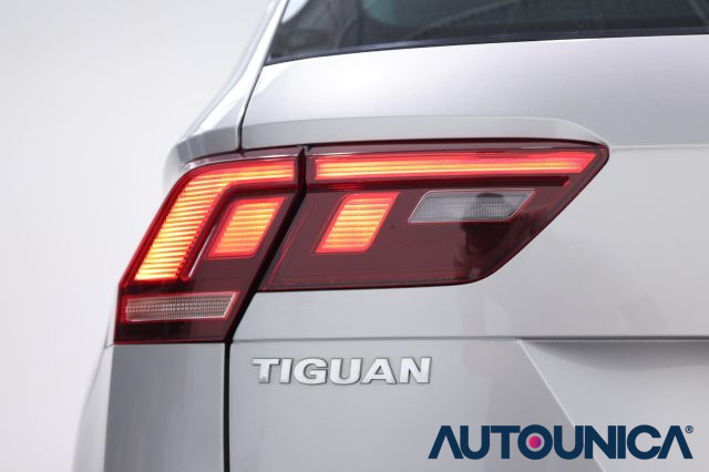 VOLKSWAGEN Tiguan usata, con Hill holder
