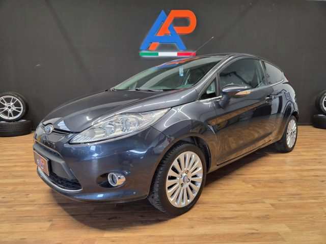 FORD Fiesta usata, con ABS