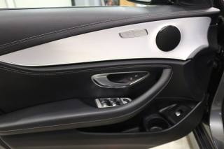 MERCEDES-BENZ E 220 usata 19