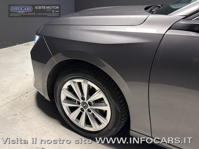 OPEL Astra usata, con Luci diurne LED