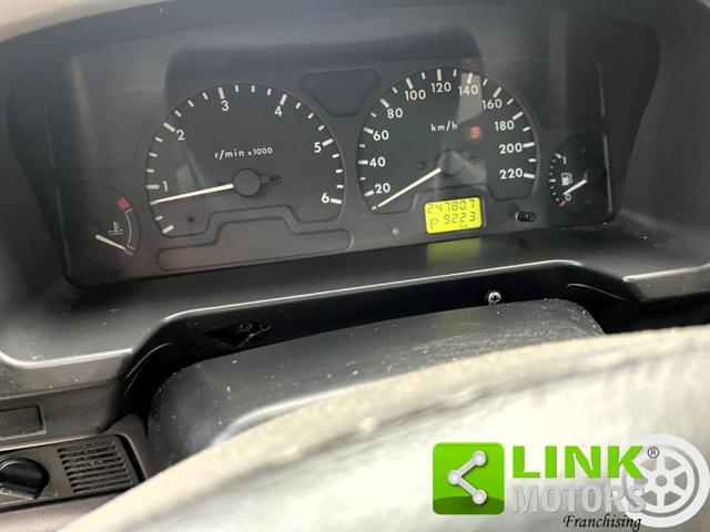 LAND ROVER Discovery usata 24