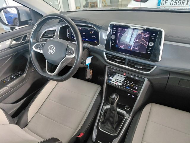 VOLKSWAGEN T-Roc usata, con Climatizzatore automatico, 2 zone