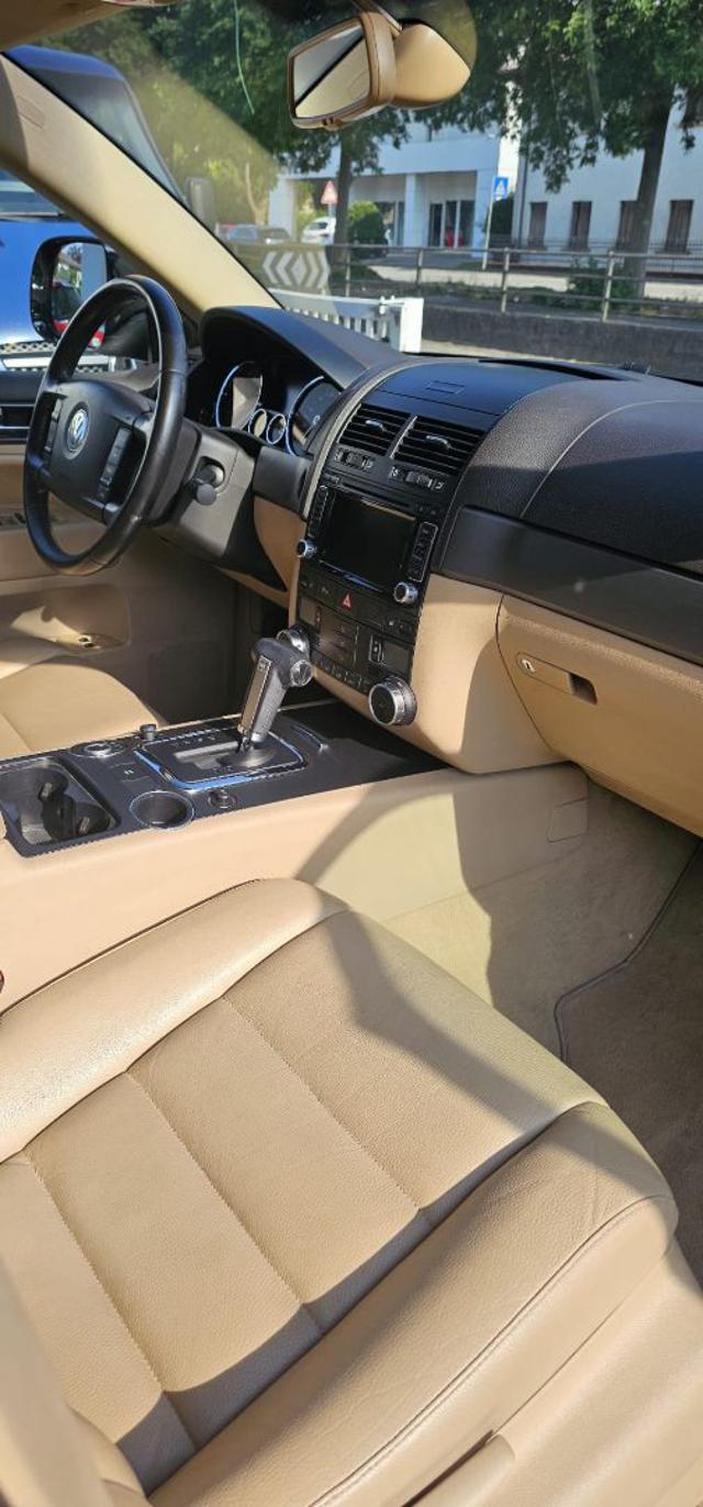 VOLKSWAGEN Touareg usata, con Cronologia tagliandi