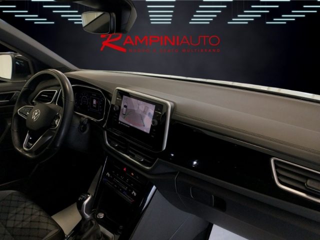 VOLKSWAGEN T-Roc usata 19