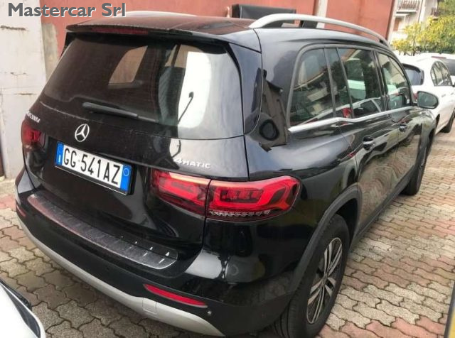 MERCEDES-BENZ GLB 200 usata, con Airbag Passeggero