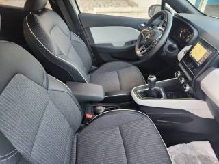 RENAULT Clio usata, con Cruise Control