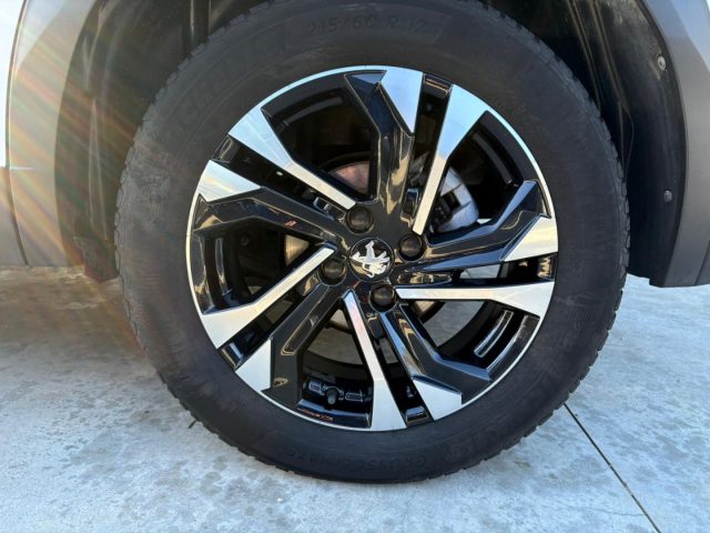 PEUGEOT 2008 usata, con Interni in pelle