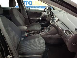 OPEL Astra usata, con Climatizzatore automatico, 2 zone