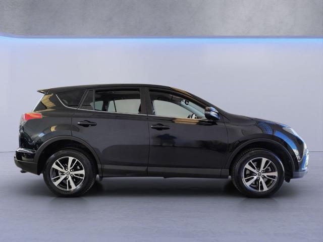 TOYOTA RAV 4 usata, con Volante in pelle