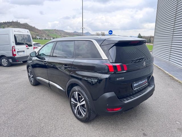 PEUGEOT 5008 usata, con Chiusura centralizzata