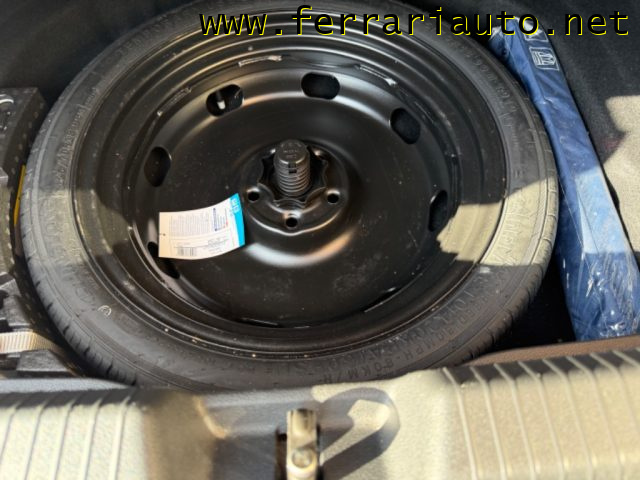 VOLKSWAGEN Golf usata, con Luci diurne LED