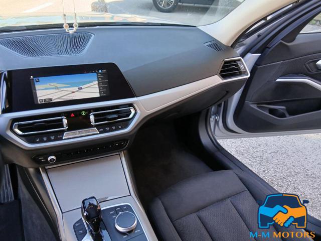 BMW 320 usata 35