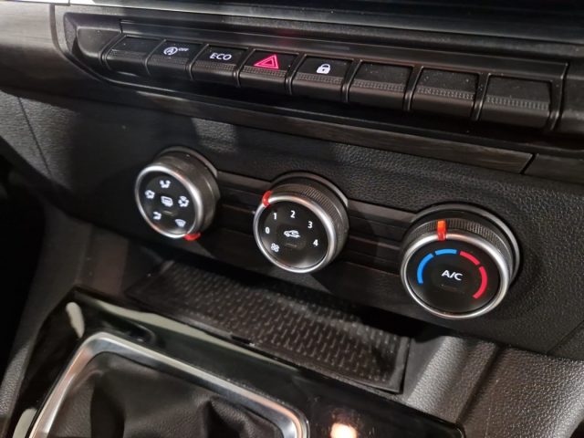 RENAULT Kangoo usata, con Sensori di parcheggio anteriori