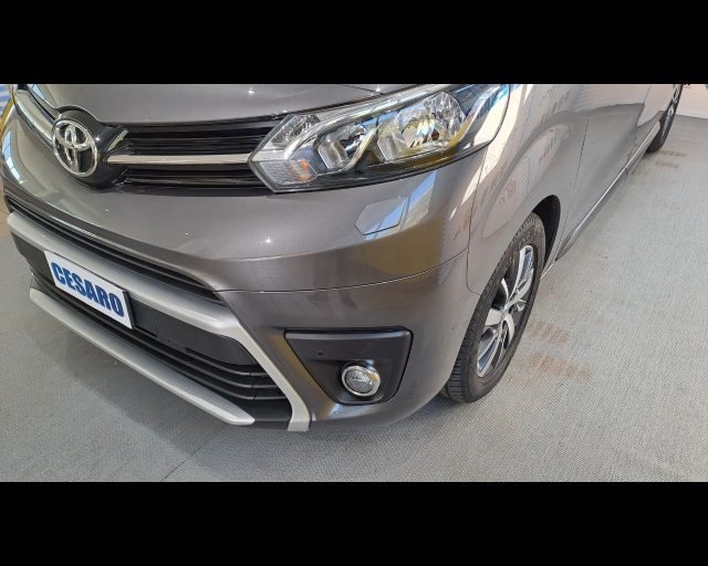 TOYOTA Proace Verso usata 41