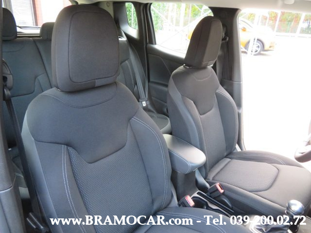 JEEP Renegade usata, con Isofix