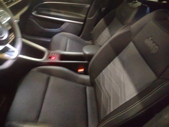 JEEP Avenger usata, con Fendinebbia