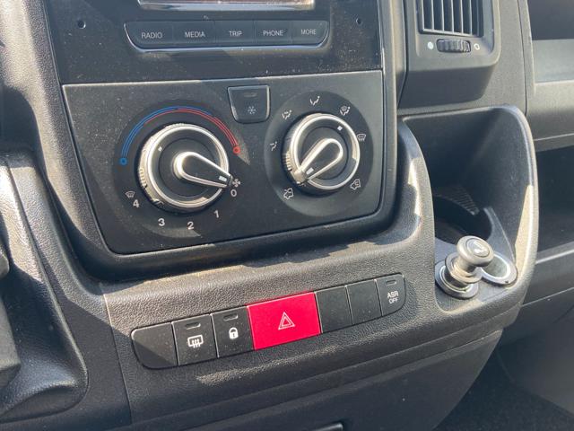 PEUGEOT Boxer usata 22