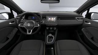 RENAULT Clio usata, con Autoradio