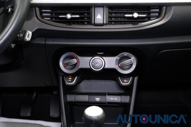 KIA Picanto usata 36