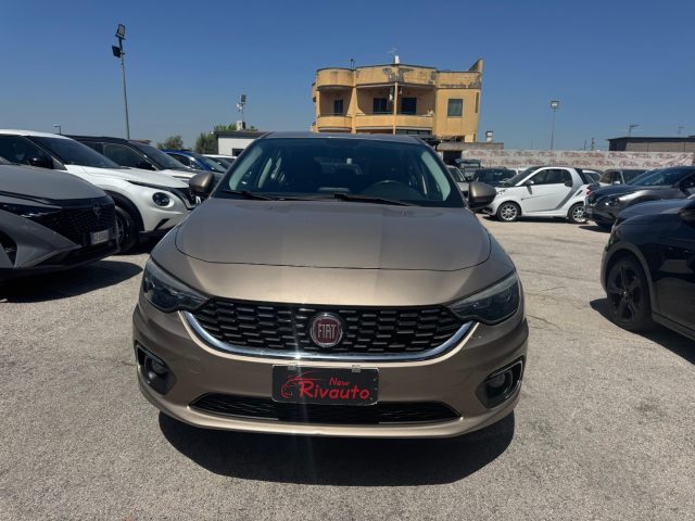 FIAT Tipo usata, con Airbag laterali