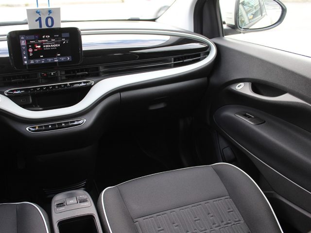 FIAT 500e usata, con Luci diurne LED