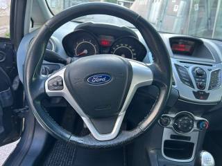 FORD Fiesta usata, con Boardcomputer
