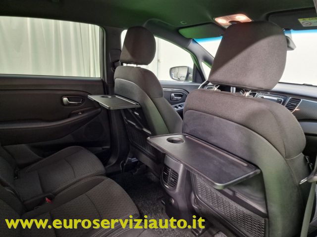 KIA Carens usata 46