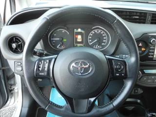 TOYOTA Yaris usata, con Alzacristalli elettrici
