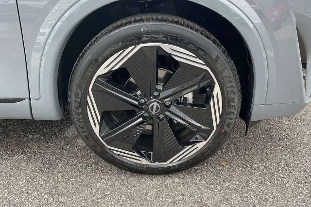 NISSAN Qashqai usata, con Regolazione elettrica sedili