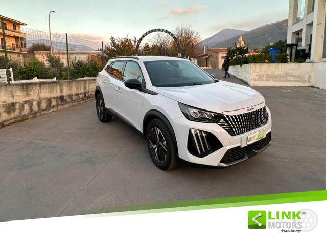 PEUGEOT 2008 usata, con Autoradio