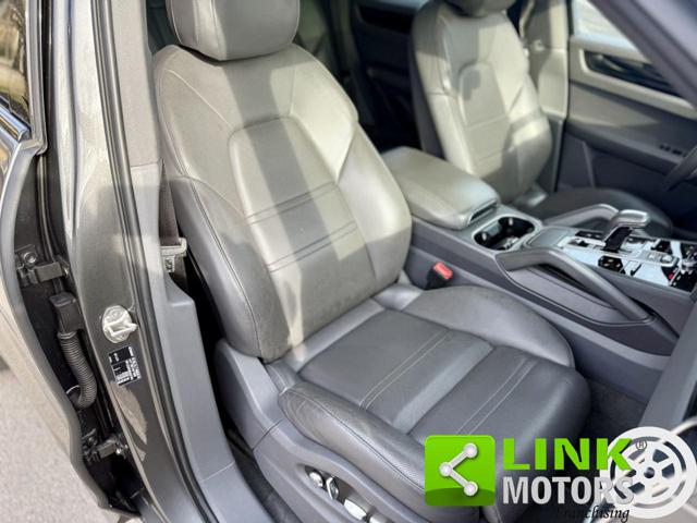 PORSCHE Cayenne usata, con Interni in pelle