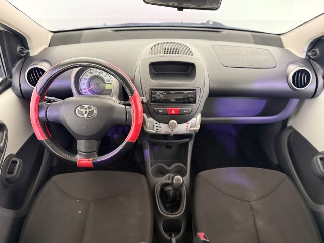 TOYOTA Aygo usata 7