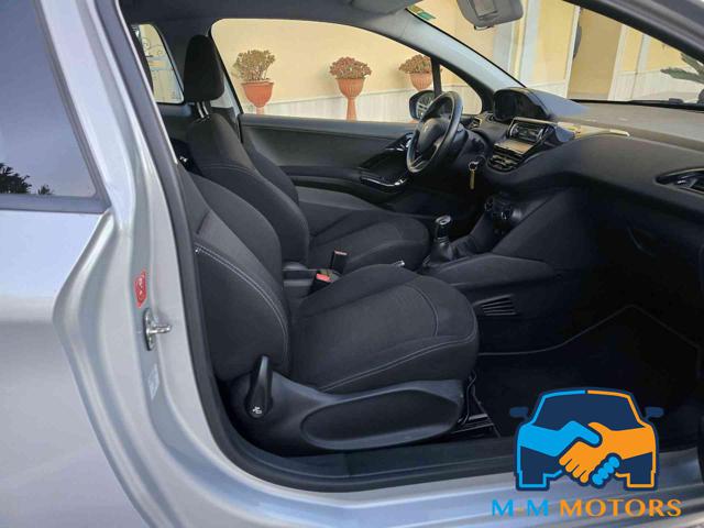 PEUGEOT 208 usata, con Cerchi in lega