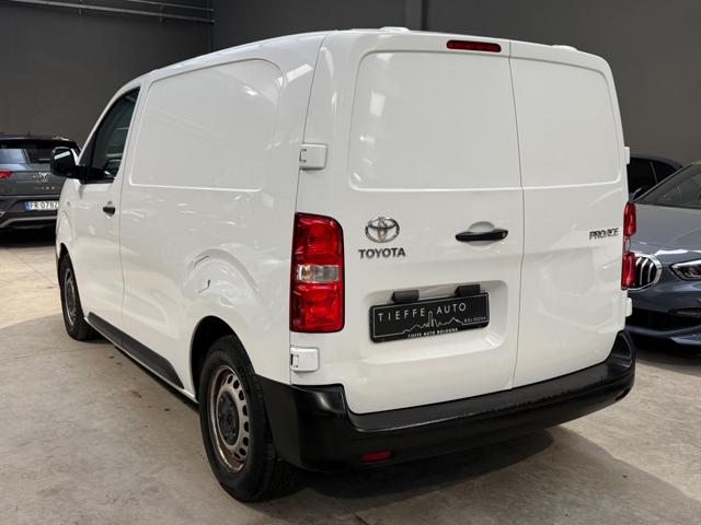 TOYOTA Proace usata, con Boardcomputer