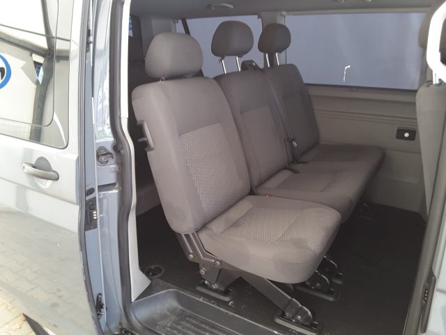 VOLKSWAGEN Caravelle usata, con ESP