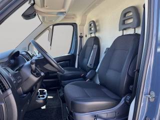 PEUGEOT Boxer usata, con Servosterzo