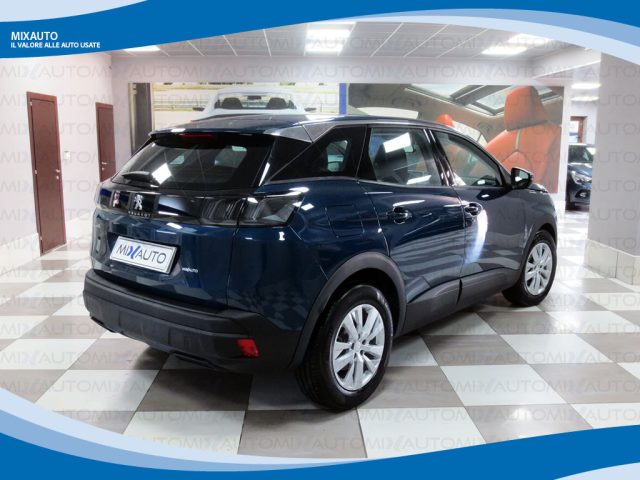 PEUGEOT 3008 usata, con Airbag
