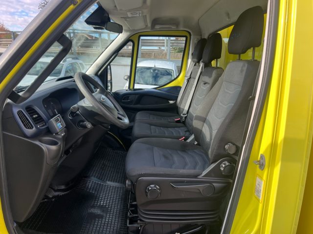 IVECO  usata 9