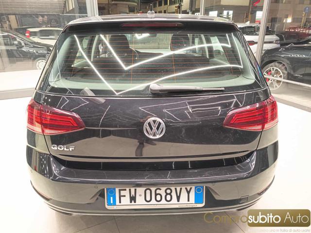 VOLKSWAGEN Golf usata, con Autoradio