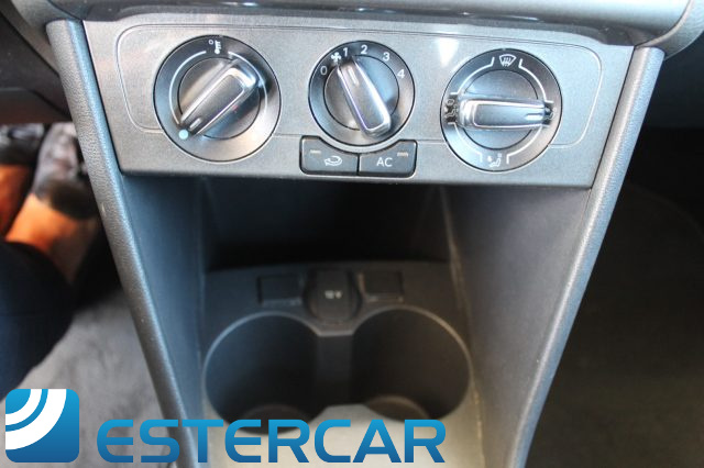 VOLKSWAGEN Polo usata, con Lettore CD
