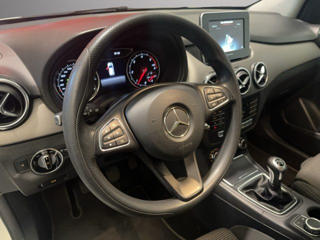 MERCEDES-BENZ B 160 usata, con Controllo automatico clima