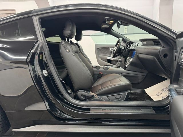 FORD Mustang usata, con Specchietti laterali elettrici